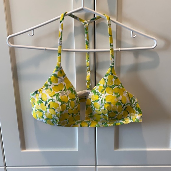 lululemon athletica Other - Lululemon Deep Sea Swim Top